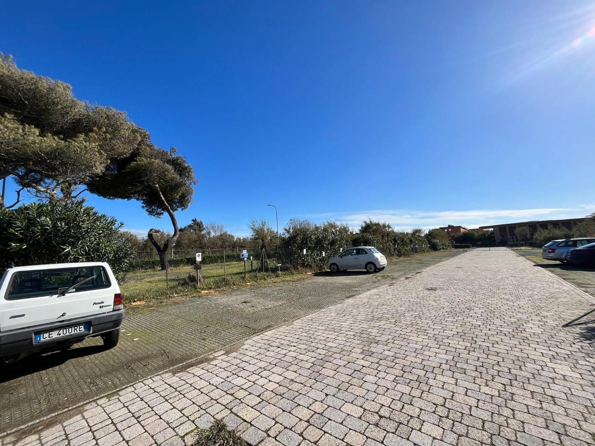 Appartamenti Regina Del Mare Calambrone Exterior photo